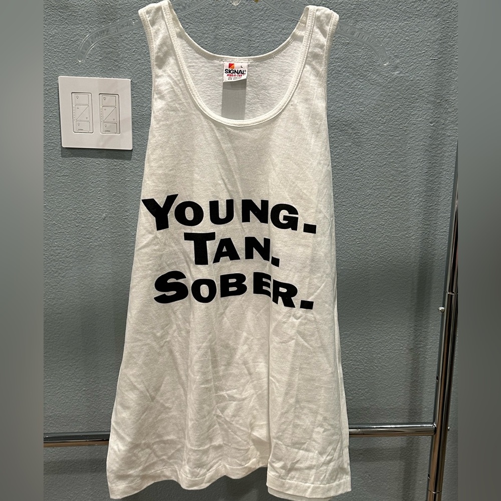 90s Young Tan Sober Spring Break Men’s Tank Top size L made in the USA